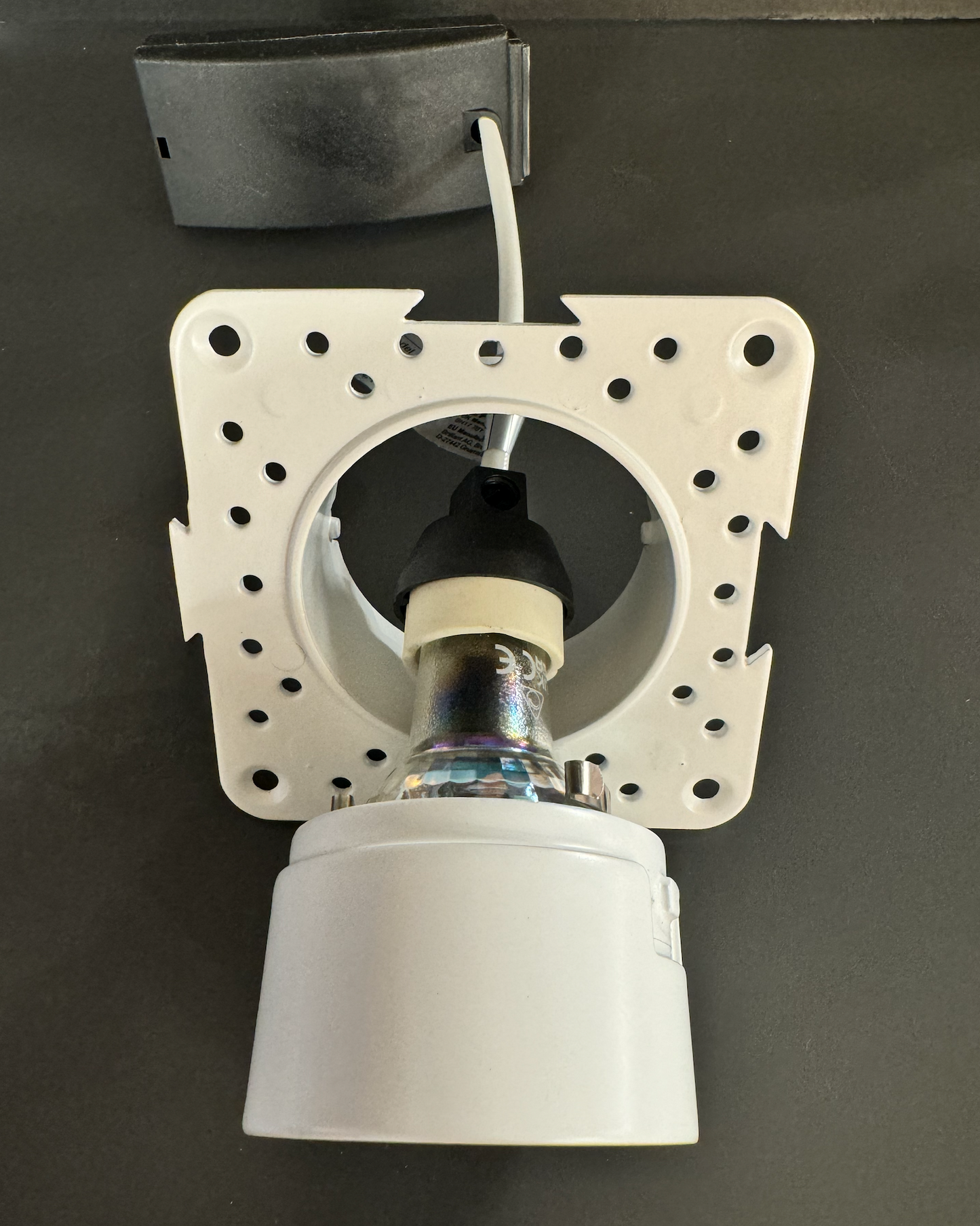 Trimless Recessed Linkable Downlight, 50W, White - ID 13337