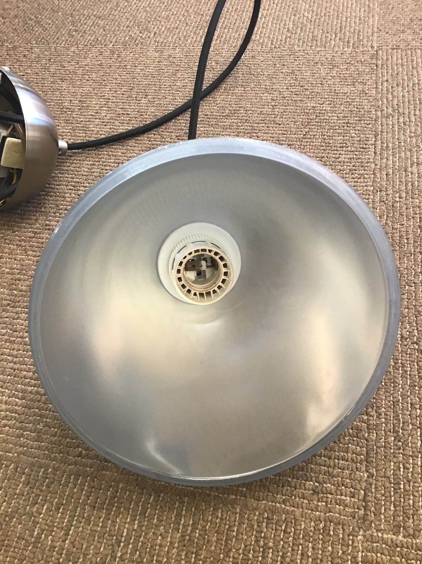 Golspie Small Spun Glass Silver Pendant - ID 4781 - EX-DISPLAY