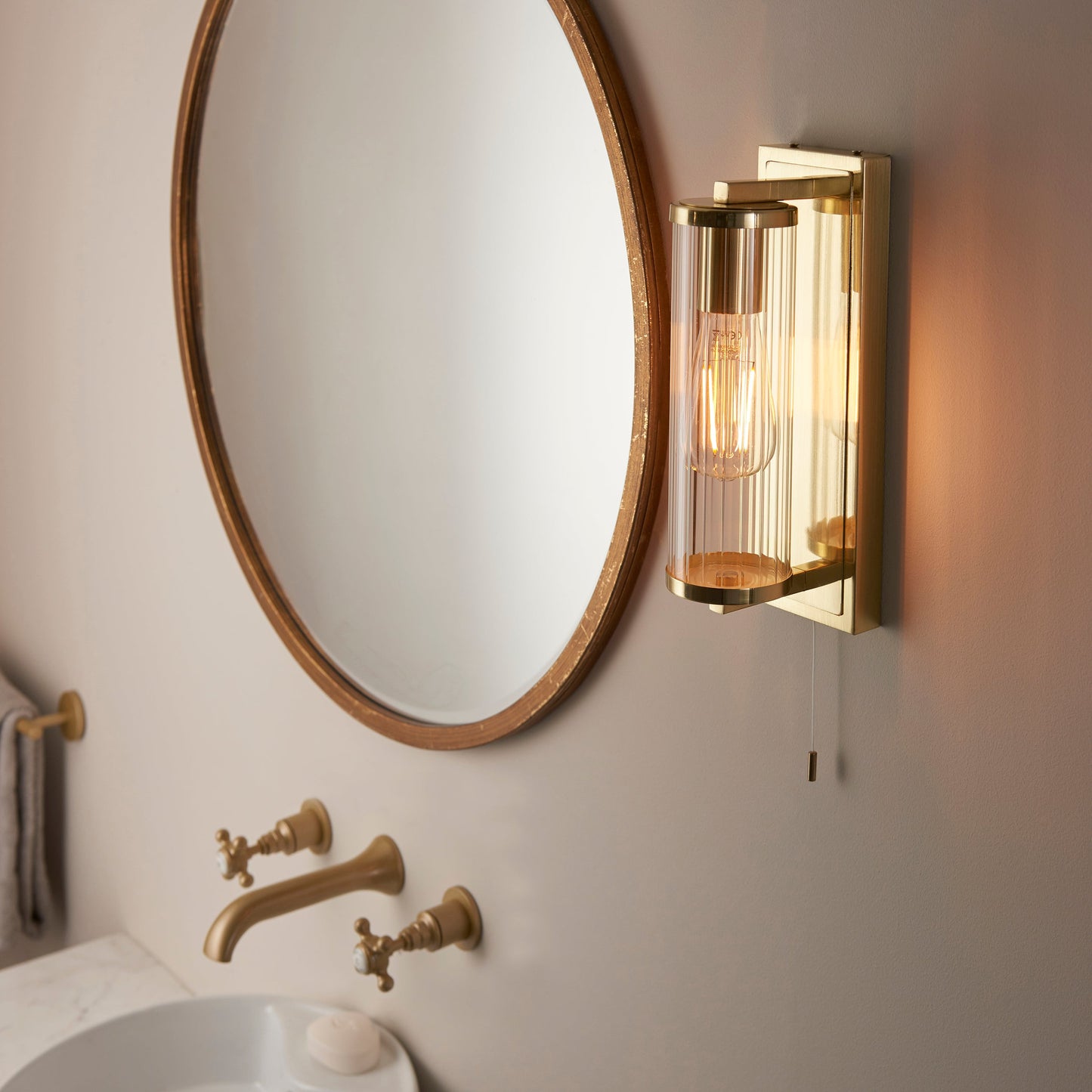 Cylinder Satin Brass Bathroom Wall Light - ID 11671
