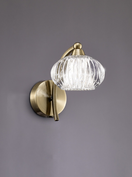 Farr 1 Light Wall Bracket In Antique Brass With Ribbed Glass Shade - ID 6355