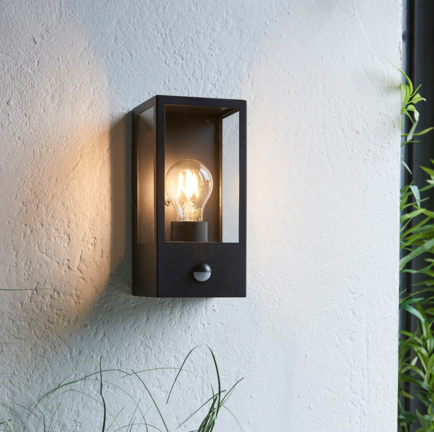 Hadlow PIR Outdoor Box Lantern In Black - ID 12055